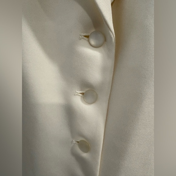 Lord & Taylor Ivory Blazer with Lace Accents - Picture 4 of 14